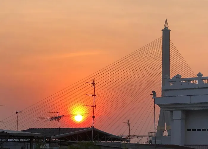 Sri Ayuttaya 3*
